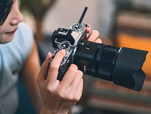 Yongnuo 56mm f/1.4S DA DSM WL Pro Otofokus Lens (Sony E) - Thumbnail